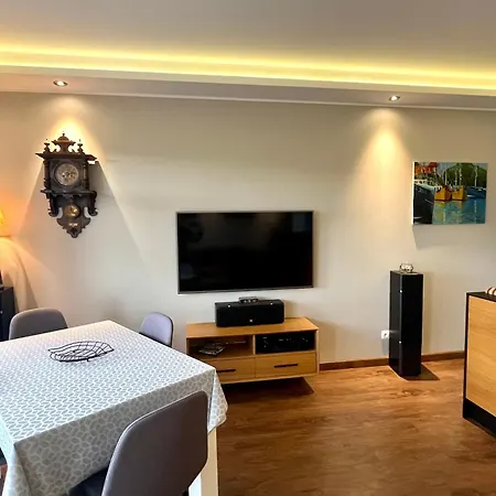 Agapella Apartamenty- Apartament Nadmorski With Balcony, Free Parking Gdansk Exterior photo