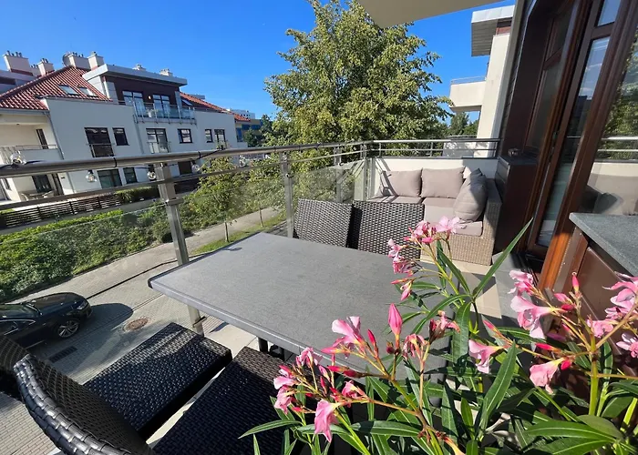 Agapella Apartamenty- Apartament Nadmorski With Balcony, Free Parking